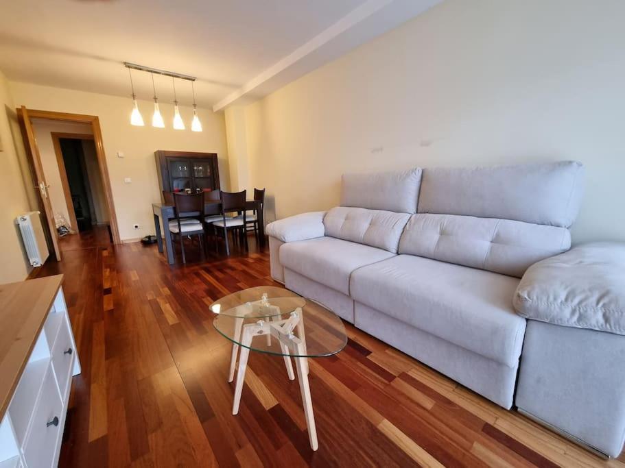 דירות ארנאס דה קבראלס 24A01 Apartamento Cabrales מראה חיצוני תמונה