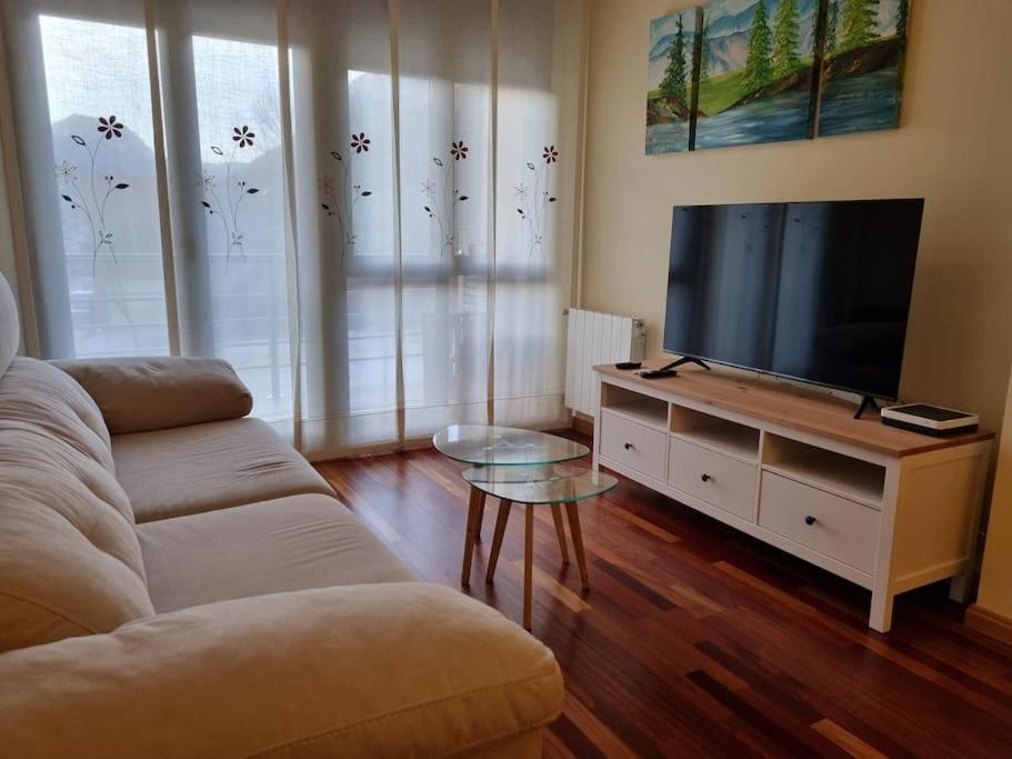 דירות ארנאס דה קבראלס 24A01 Apartamento Cabrales מראה חיצוני תמונה